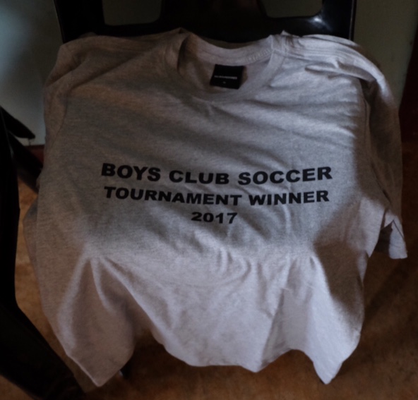 Shirt für die Gewinner des Fußballturniers